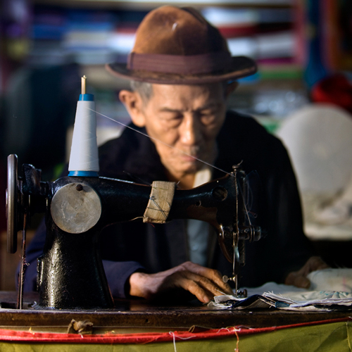 Design your own dress or suit in Hoi An